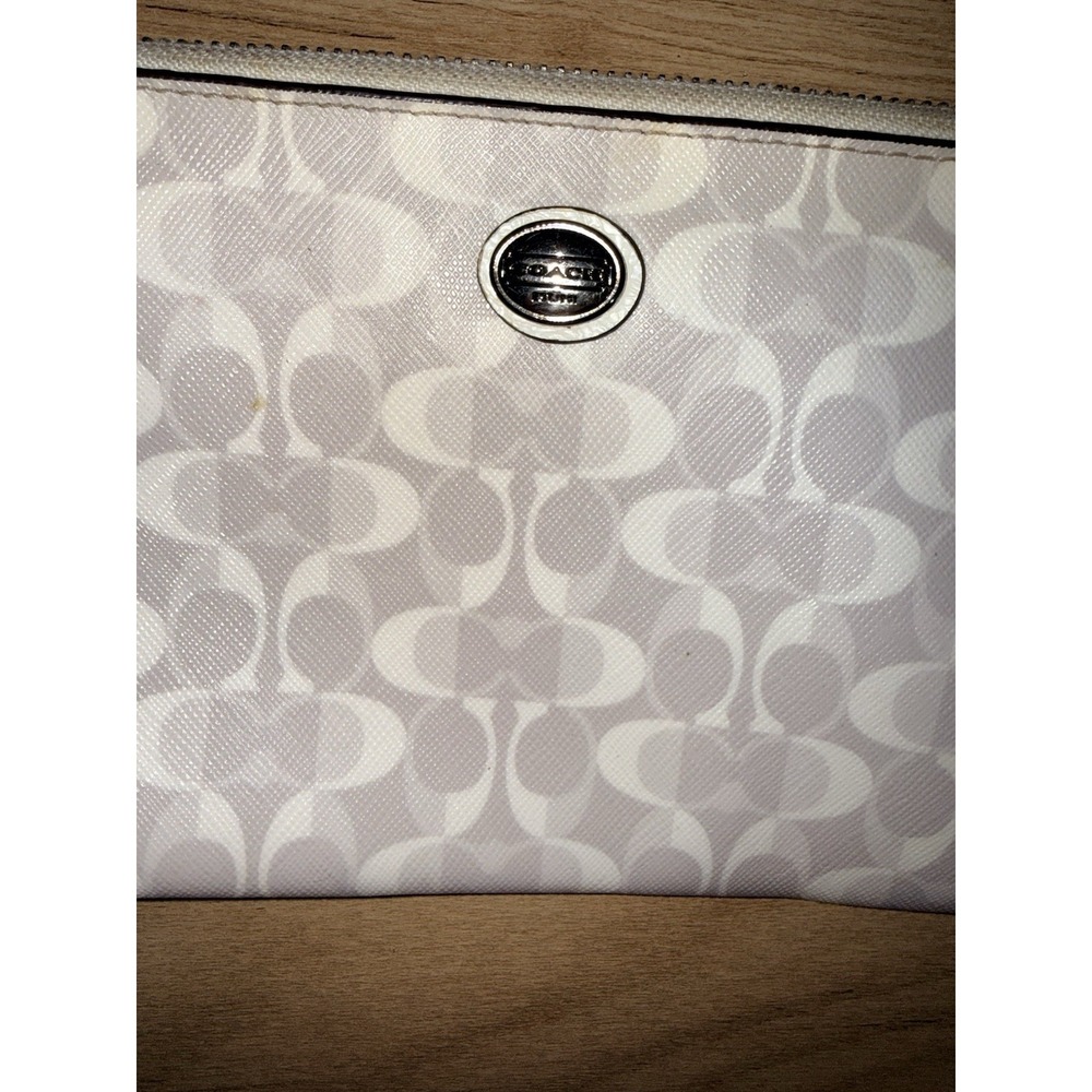 Coach Peyton Dream C Slim Zip Around Wallet Wristlet Gray White Hang Tag  G - Picture 3 of 11